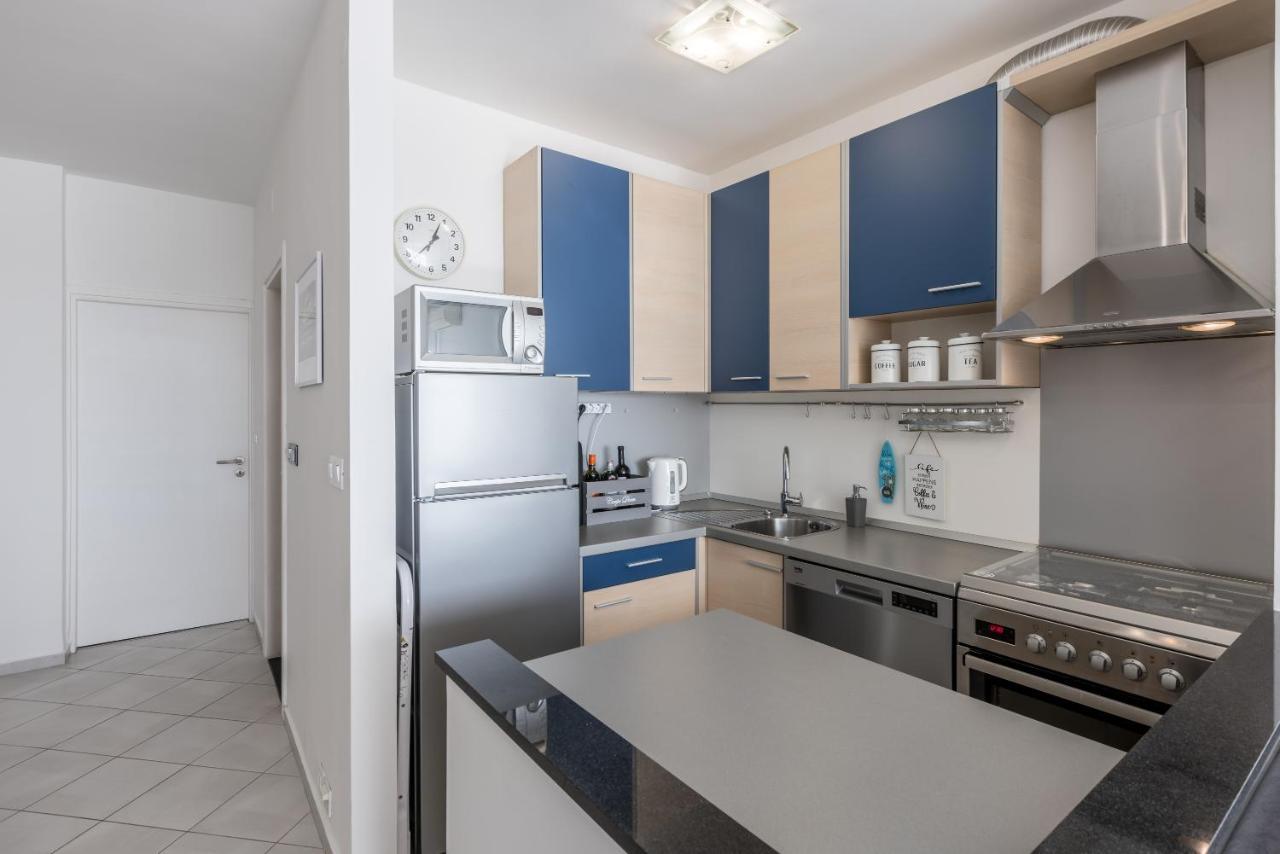 Sundowners Apartment, 52Qm, Double & Single Bed, 10 Min From Old Town Of Split Exterior foto